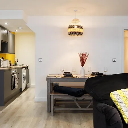 Kemara - Stunning 2 Bedroom Duplex ブラッドフォード