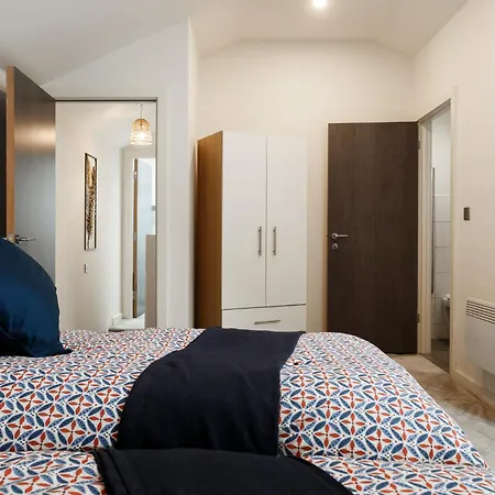 Kemara - Stunning 2 Bedroom Duplex *