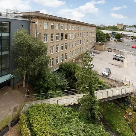 Kemara - Stunning 2 Bedroom Duplex