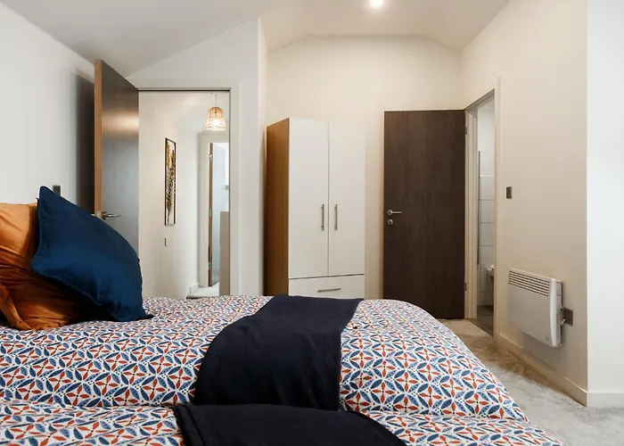 Kemara - Stunning 2 Bedroom Duplex *